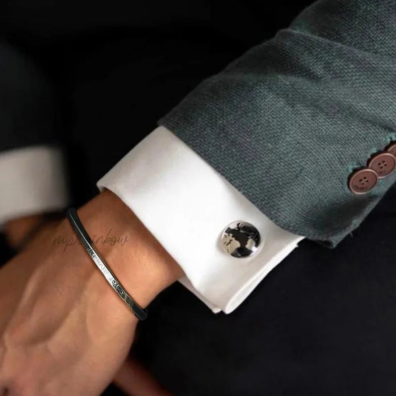 CURVED BRACELET
