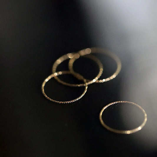 ULTRAFINE RING