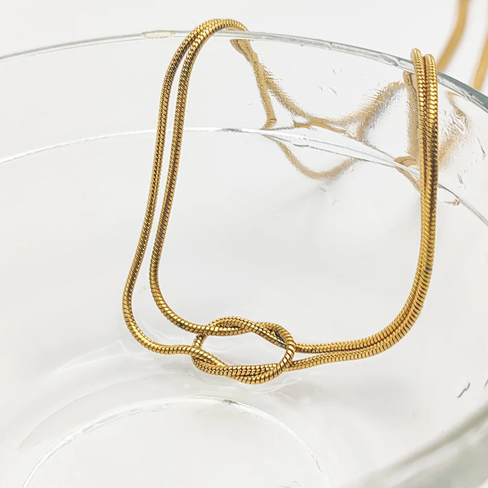 GOLDEN KNOT RING