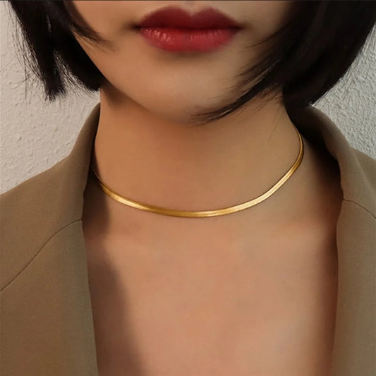 ADAPTIVE SHAPE NECKLACE