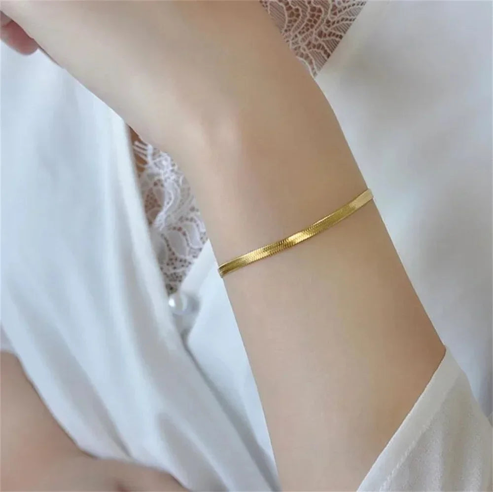 SQUARE CHAIN BRACELET