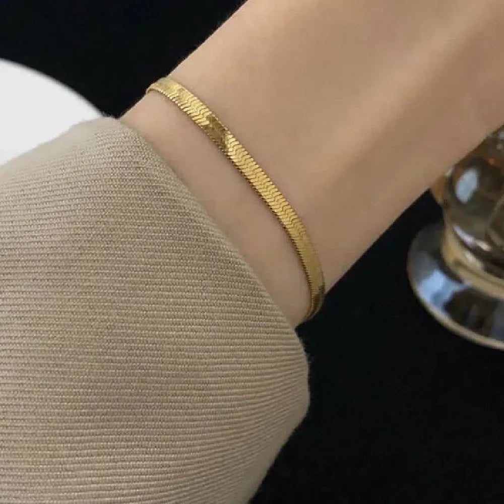 SQUARE CHAIN BRACELET