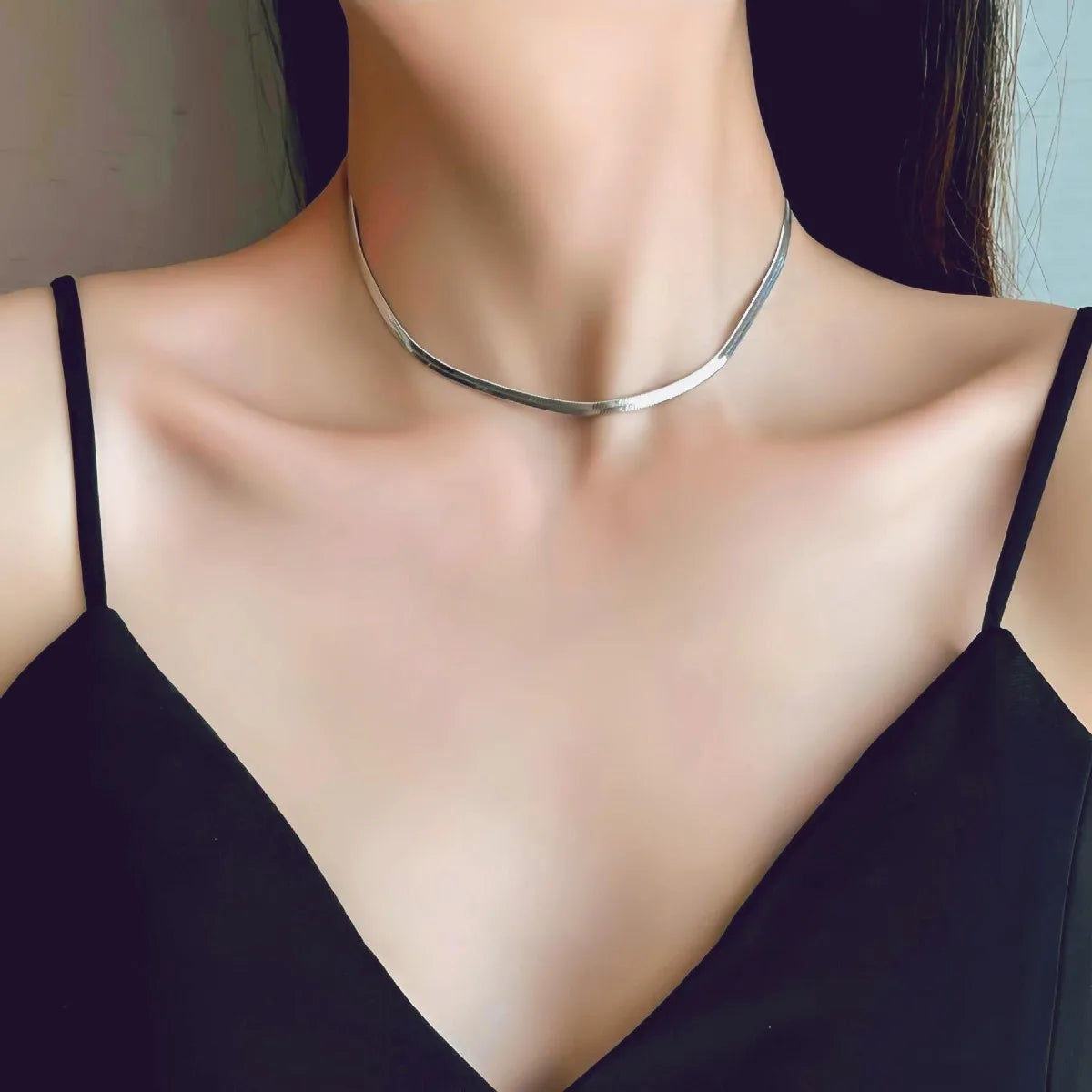 SNAKE NACKLACE